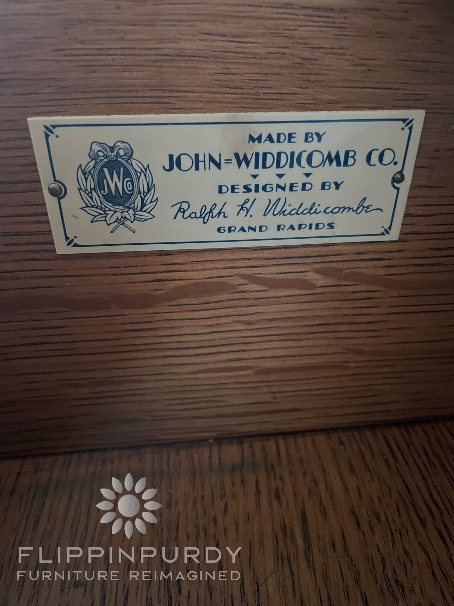 John Widdicomb Georgian Banded Serpentine Mahogany Buffet Sideboard