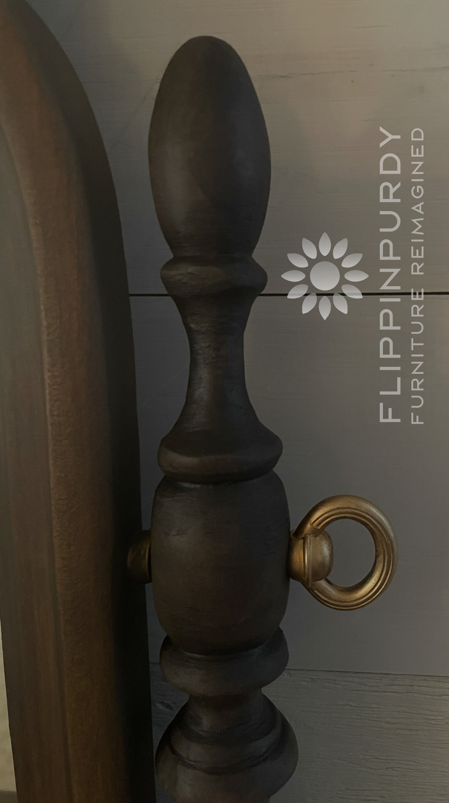 Antique 1906 Vanity